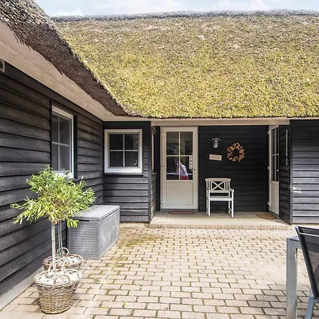 Vakantiehuis Oasis In Houstrup Nature Nørre Nebel
